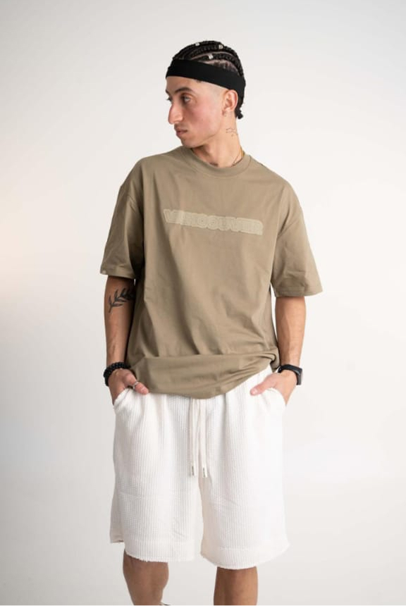 Remera algodón oversize importada (Vancouver)